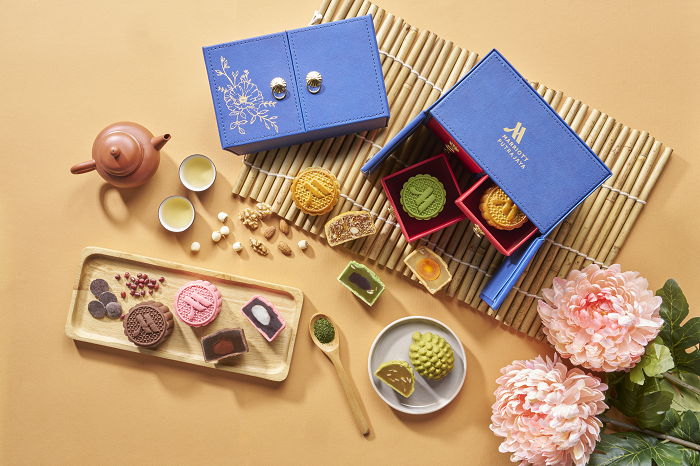 A Season of Reunion and Indulgence: Putrajaya Marriott Hotel Unveils 2026 Handcrafted Mooncake Collection